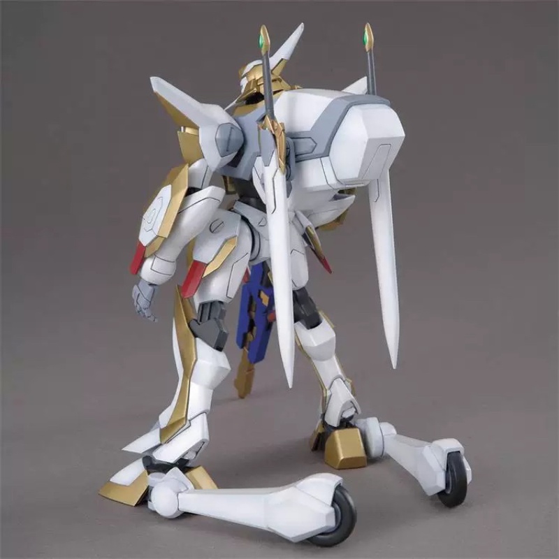 재고 있음 반다이 Hg 1/35 코드 기어스 반역의 를 - Model Kit Lancelot 리뷰 및 가격